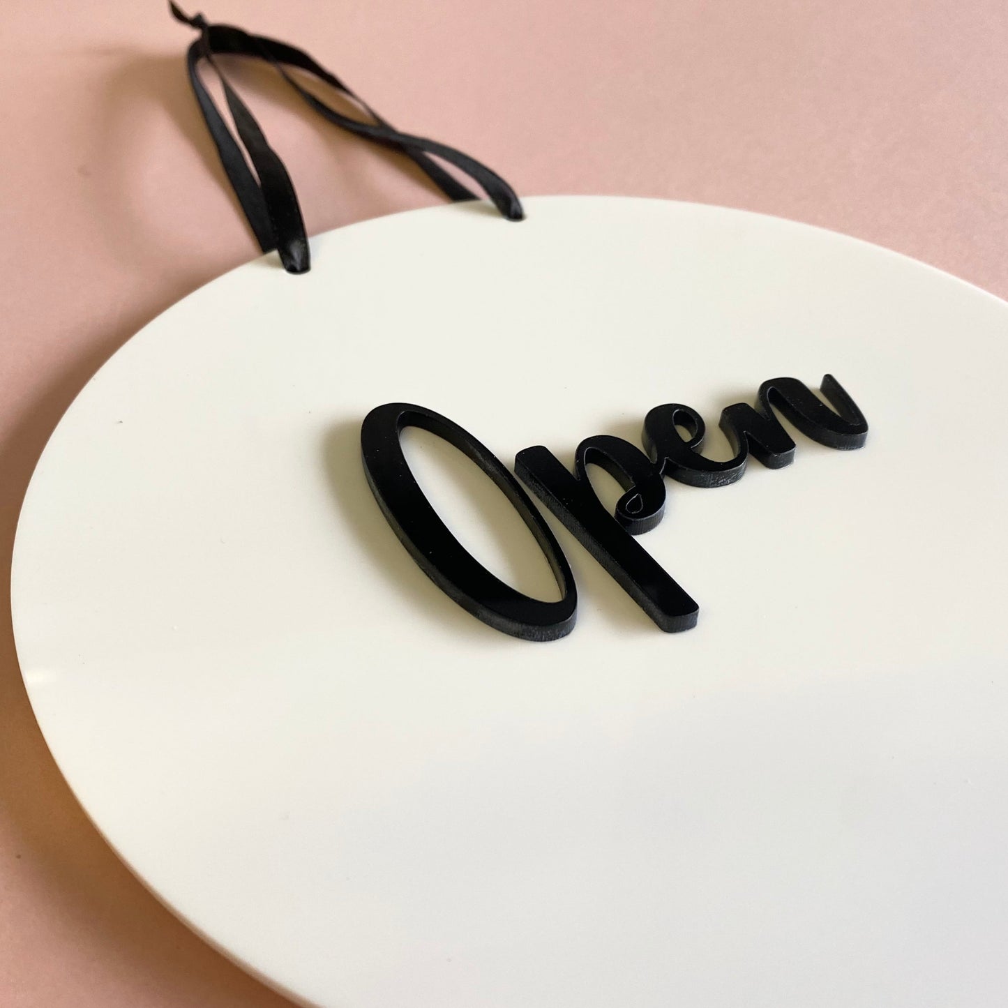 Round Open Closed Sign