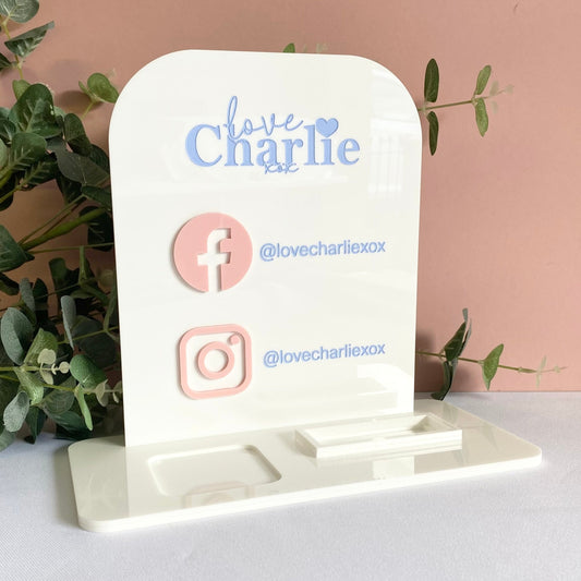 Social Handle Business Station