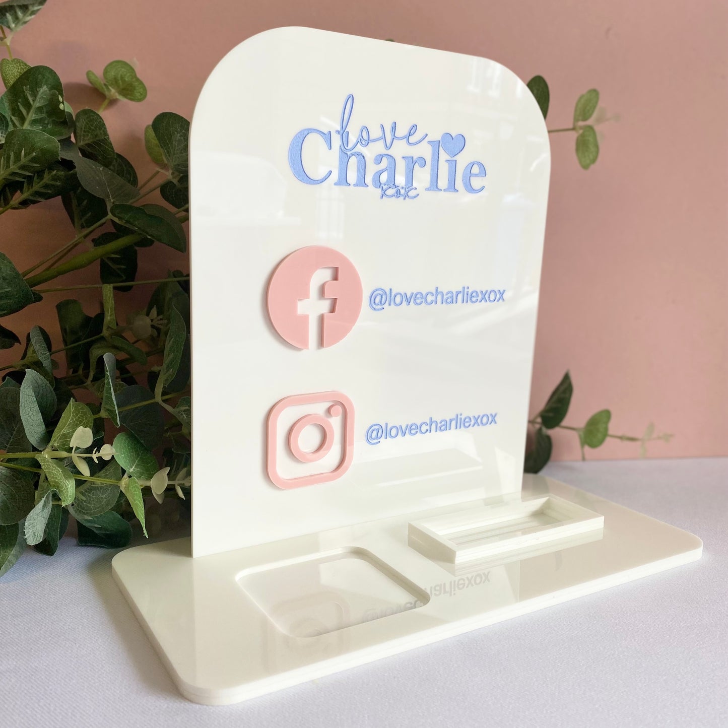 Social Handle Business Station