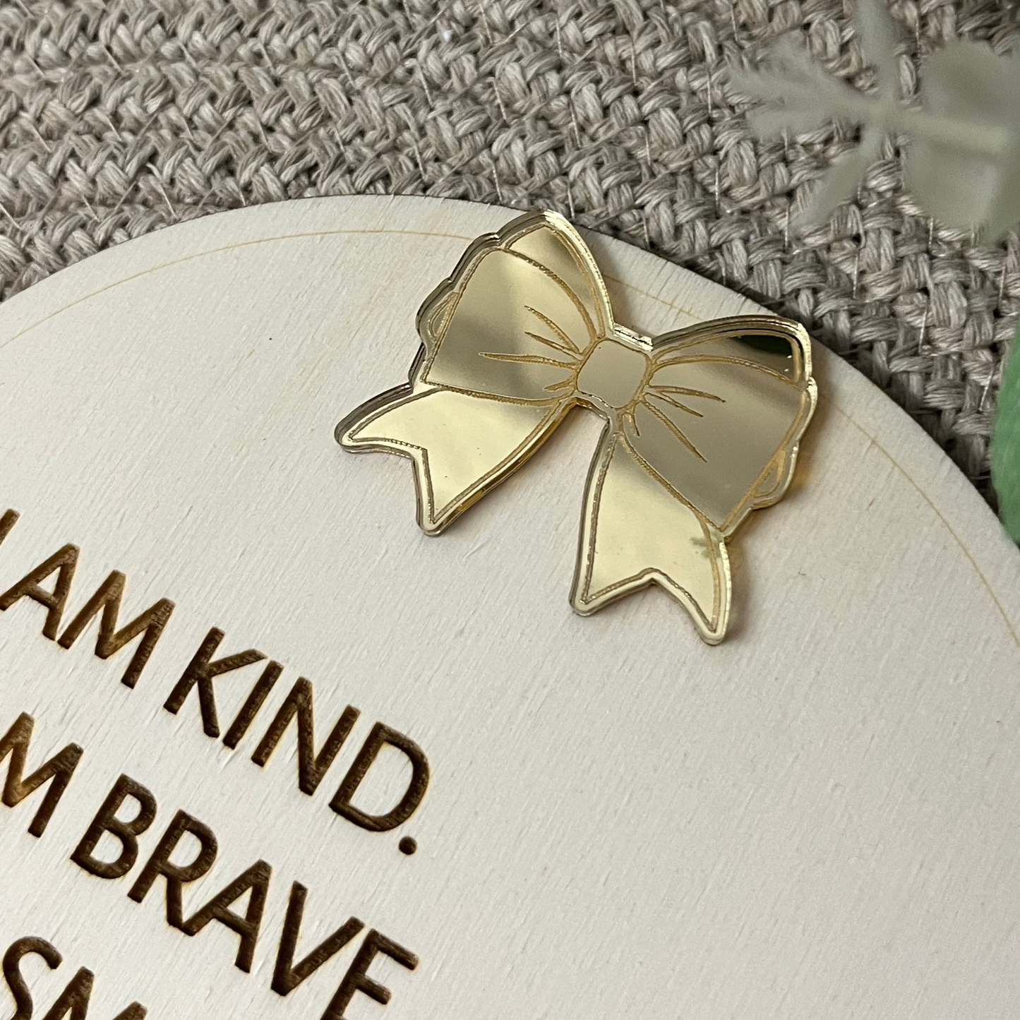 Arched Bow Affirmation Sign